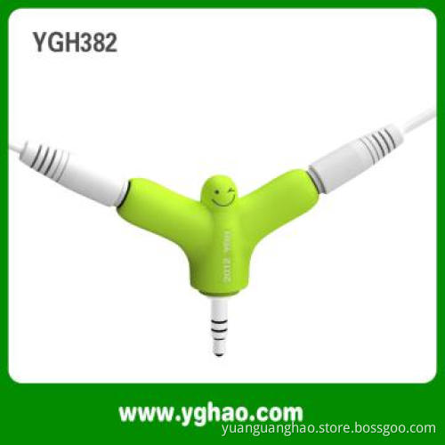 YGH382 samsung phone splitter for music sharing